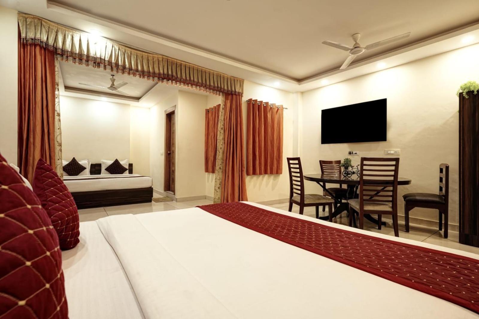 Grand Cozy Hotel 4*